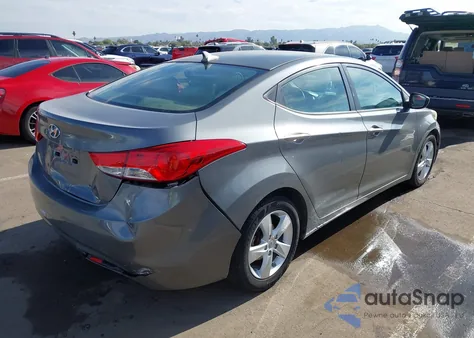 2013 Hyundai Elantra Gls z USA, uszkodzony, nr VIN 5NPDH4AE9DH295703